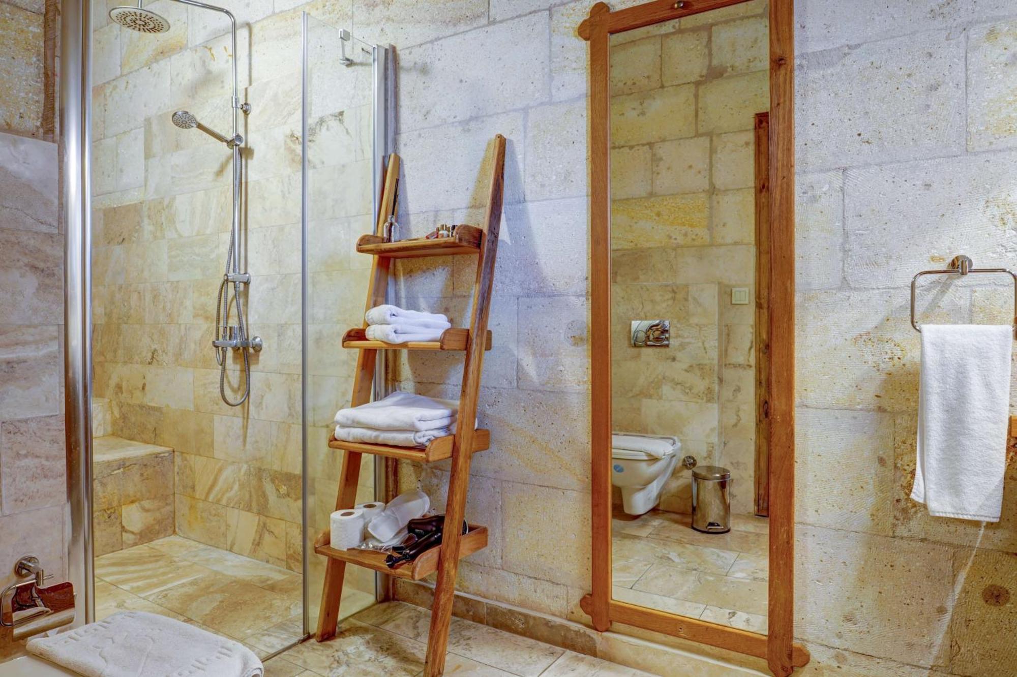 אוצ'יסר Vasil Cave Hotel חדר תמונה